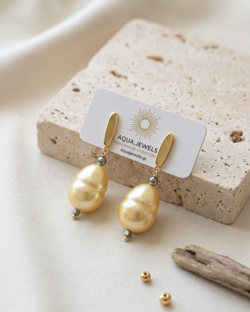 Yellow Gold Pearl Earrings